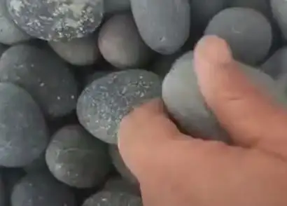 materiales son comúnmente utilizados para filtrar agua