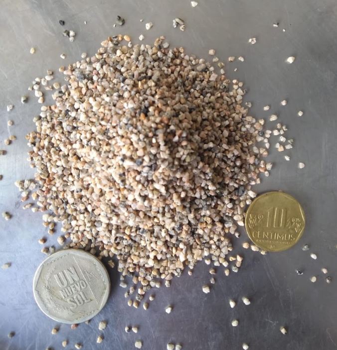 Arena y piedras para filtros de agua potable